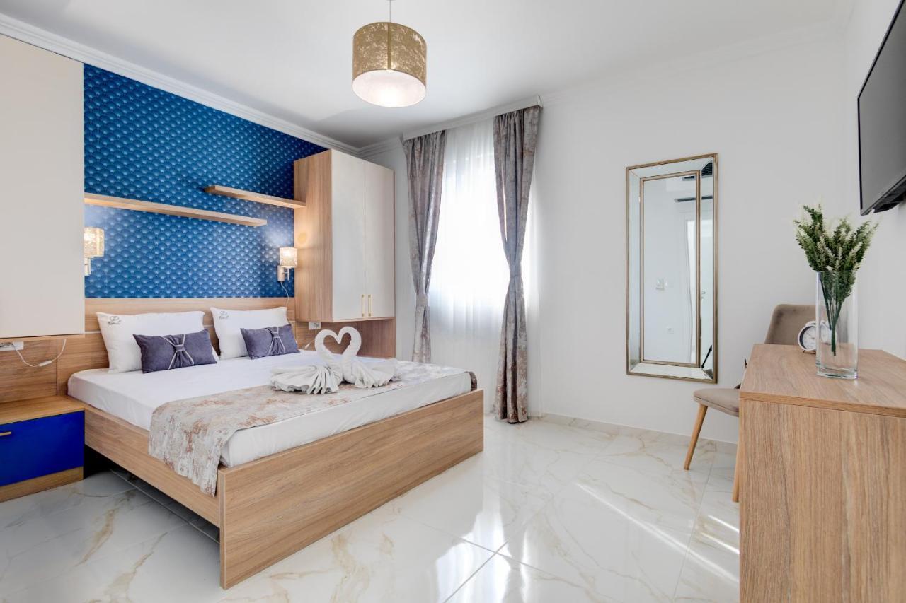 Five L Apartment