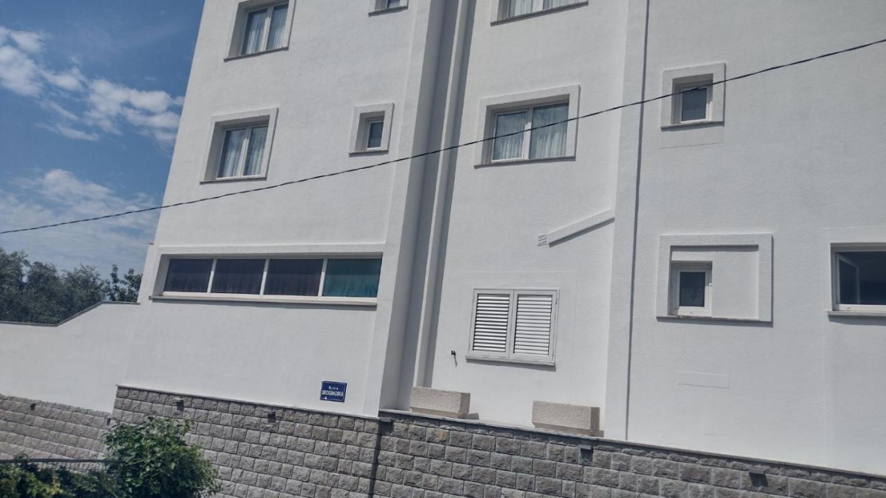 Lägenhet Five L Budva